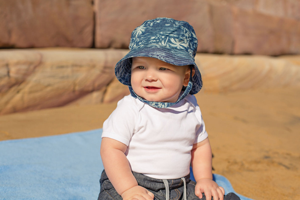 Sombrero Aloha Hat de Wallaroo con protección solar, en uso